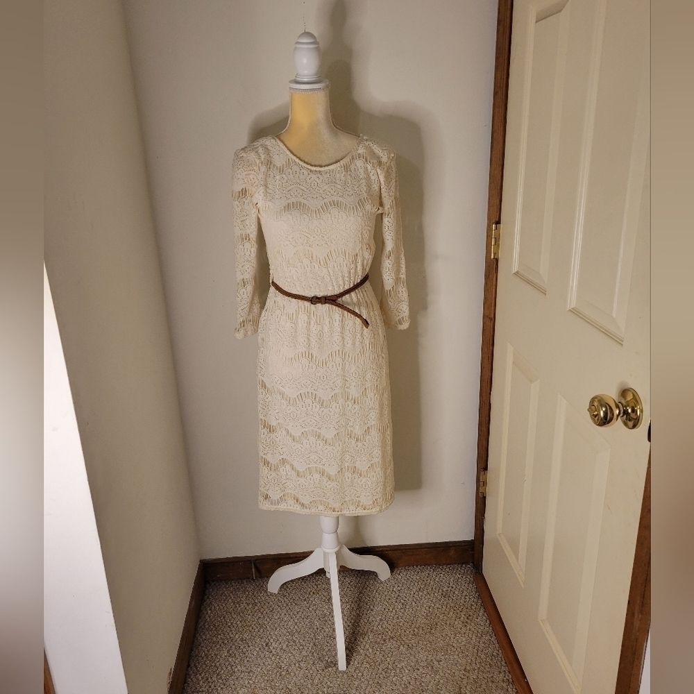 Chelsea Girl Women's Vintage Lace Dress w Belt - Size (6) - Excellent Condition